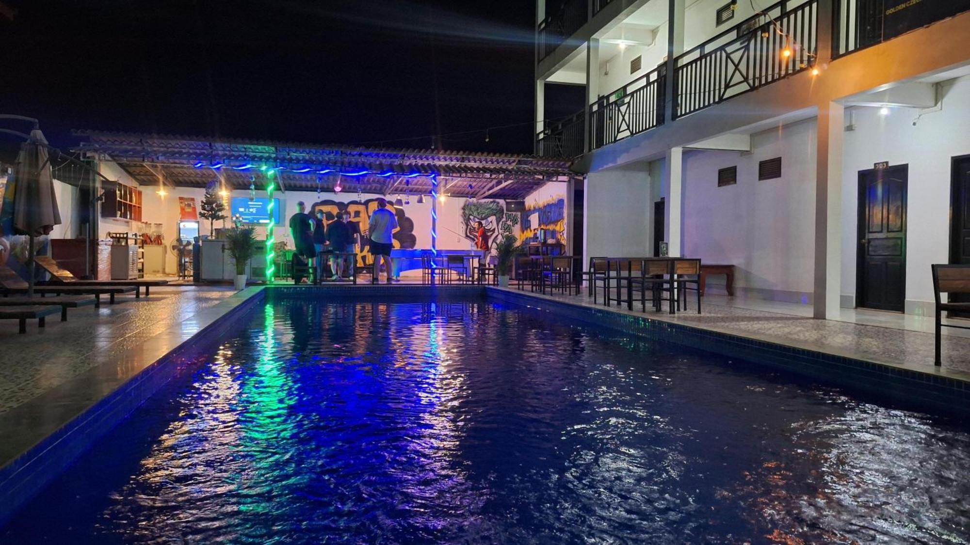 Vang Vieng Santara Backpackers Hostel Dış mekan fotoğraf